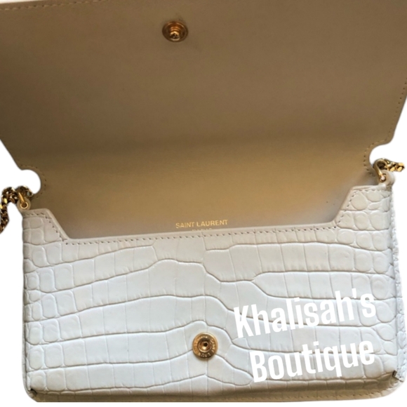 CASSANDRE PHONE HOLDER WITH STRAP IN SHINY CROCODILE-EMBOSSED LEATHER - Picture 12 of 16